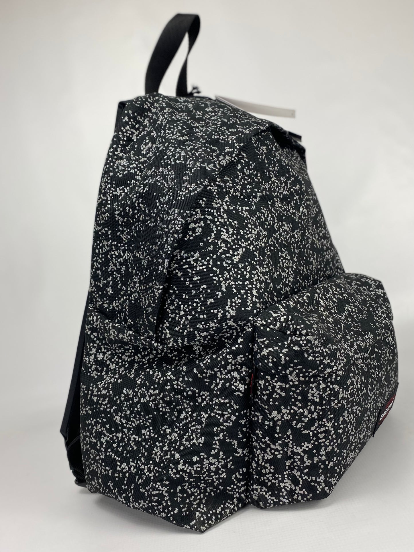 Sac à dos Eastpak NOIR/BLANC+ Gourde gratuite